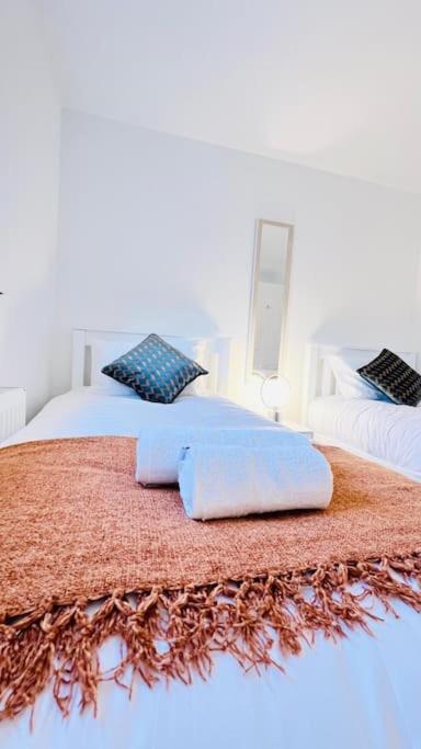 New Fully Furnished Cosy Home Balderton Kültér fotó