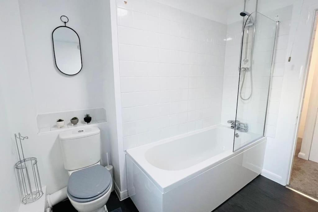 New Fully Furnished Cosy Home Balderton Kültér fotó