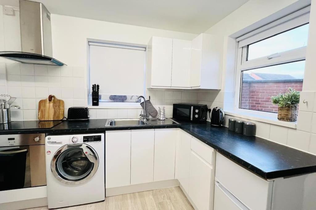 New Fully Furnished Cosy Home Balderton Kültér fotó